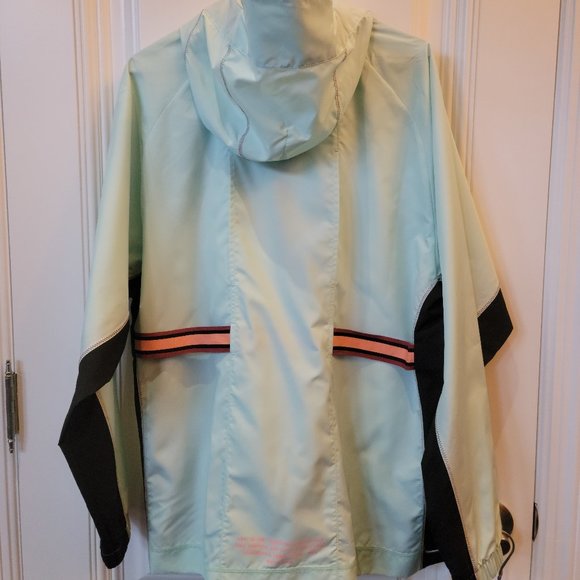 Puma Running First Mile Anorek Jacket in Mist green - Picture 11 of 16